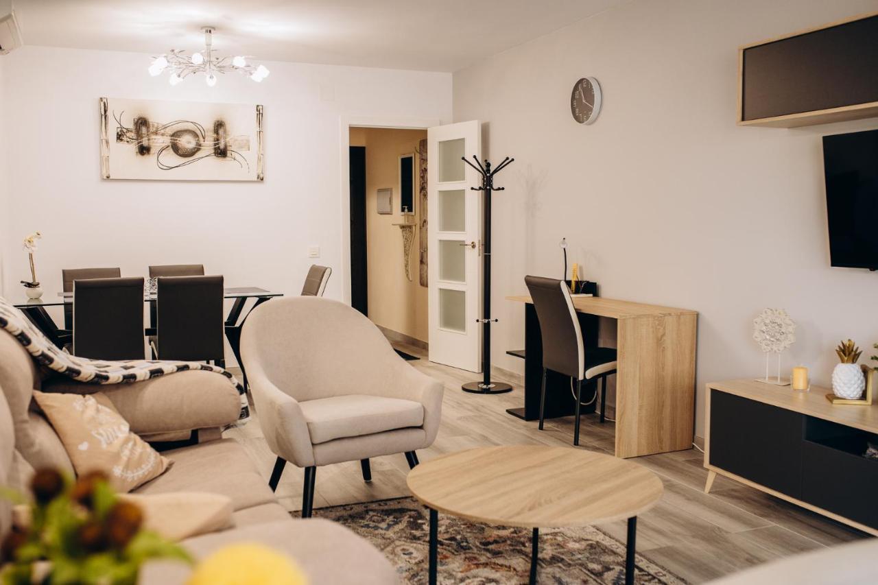 Apartamento Dolce Vita Салоу Экстерьер фото